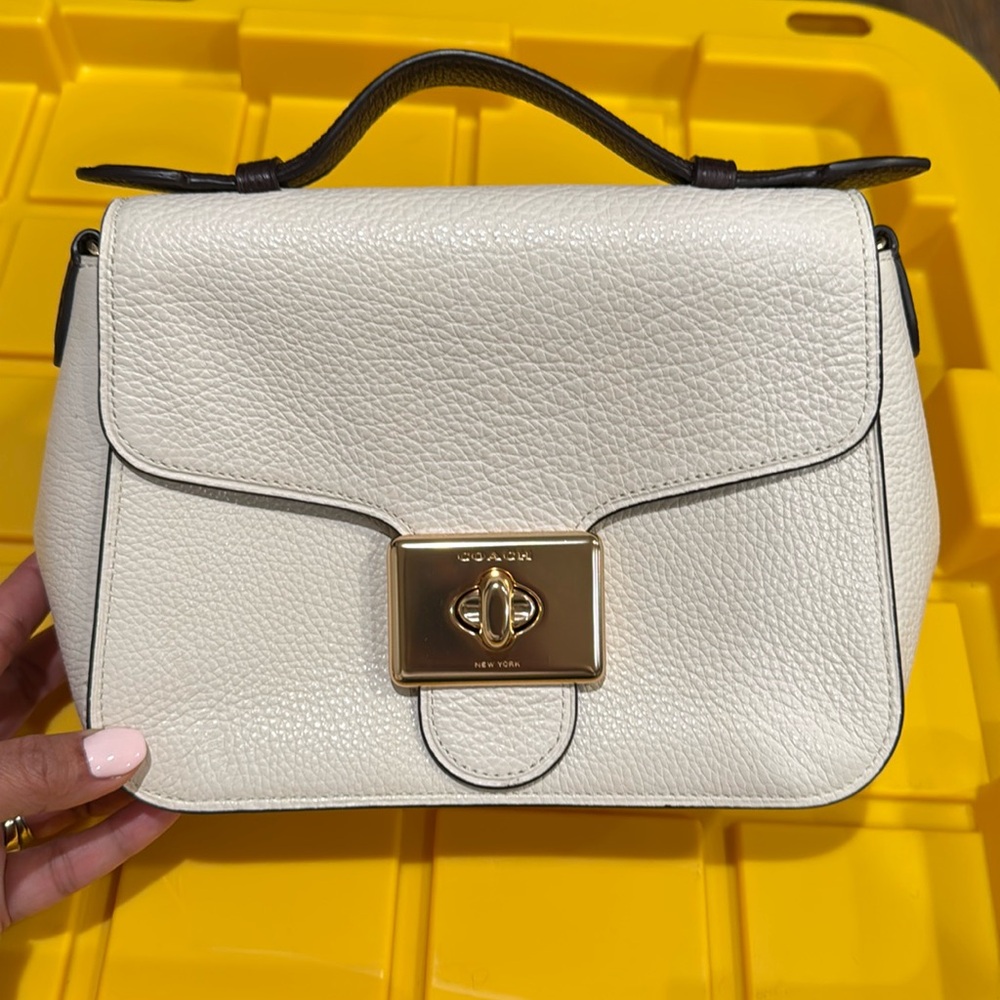 Authentic Coach Cassidy